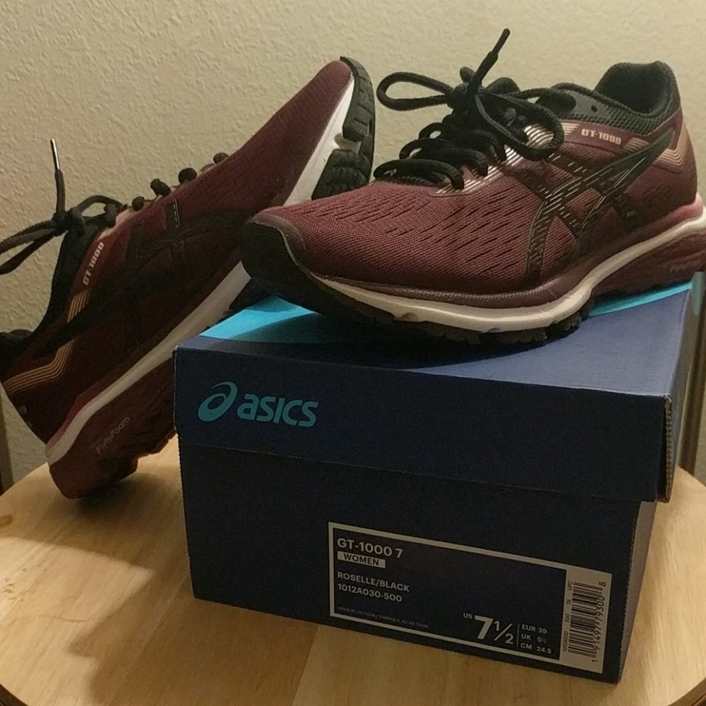 Asics GT-1000 7